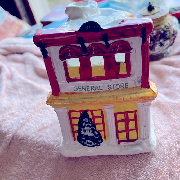 Vintage - Picture 1 of 5